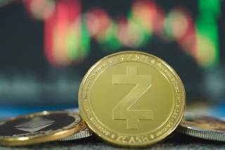 Рост Zcash: Привлечение интереса к конфиденциальным криптомонетам на фоне рыночных вызовов
