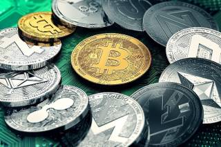 Ethereum веде ринок, Bitcoin затримується: огляд інвестиційних тенденцій у криптовалютах.