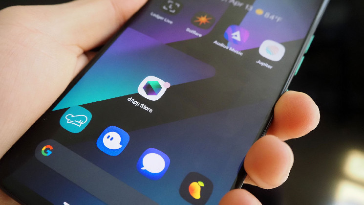 Solana Mobile готує другий смартфон з криптогаманцем та криптододатками