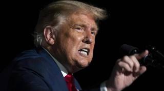 Трамп запускает криптокошелек и приложение в сотрудничестве с мемкоином TRUMP