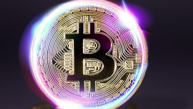 Биткойн борется за восстановление после рекорда в $111,000: что ждать от рынка и ключевые уровни поддержки?