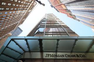 JPMorgan приймає Bitcoin ETFs як забезпечення для позик: новий крок у світі криптовалют