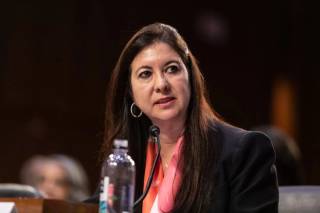 ФРС: Інфляція стає ключовим викликом для економіки США, оминути її вплив важко