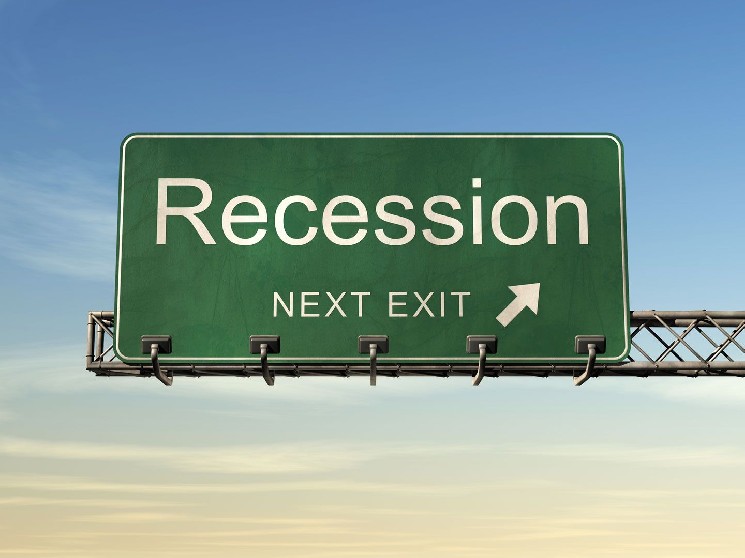 DOGE и ADA упали на 7% из-за рецессии и конфликта Маска с Трампом