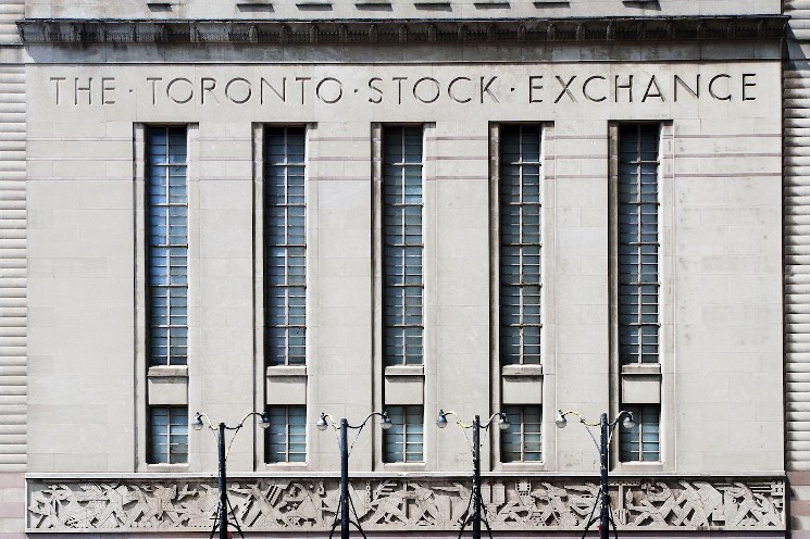 Новый ETF на XRP запущен в Канаде: 3iQ представляет XRPQ на Торонто фондовой бирже