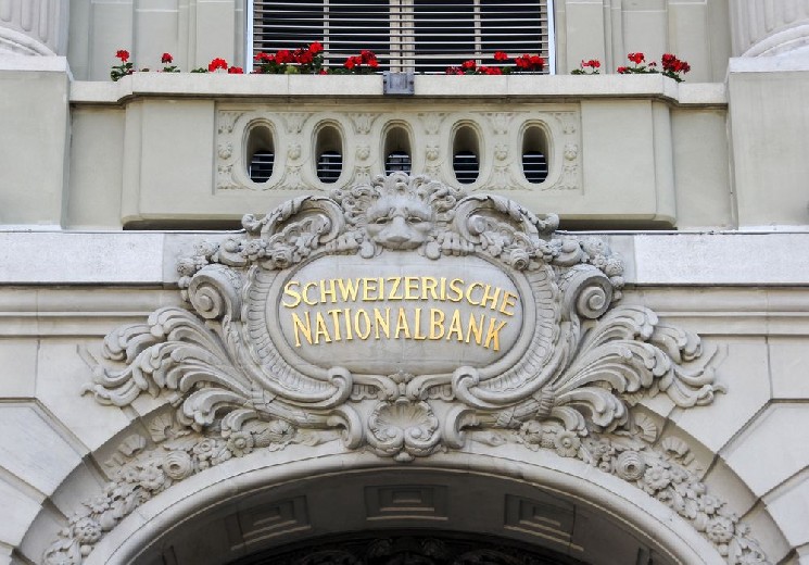 Швейцария возвращает политику нулевой процентной ставки: как это повлияет на биткойн?