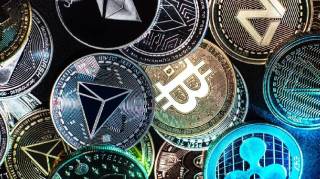 Отложенный запуск альткоина Pumpfun: новые проблемы и юридические трудности для проекта