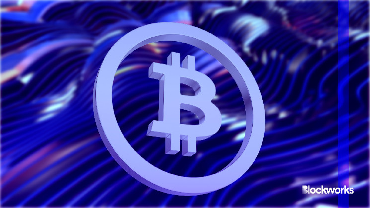 Рекордний розвиток криптовалют, стагнув акційний ринок