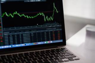 Рекордні потоки коштів: Bitcoin та Solana лідери