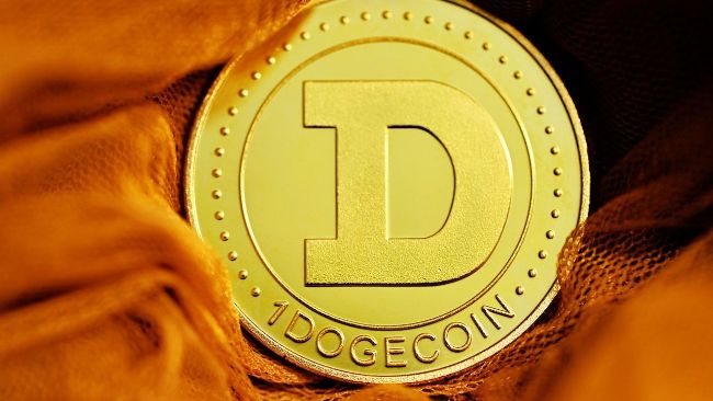 Dogecoin на грани прорыва: двойное дно и потенциал роста до $0.47