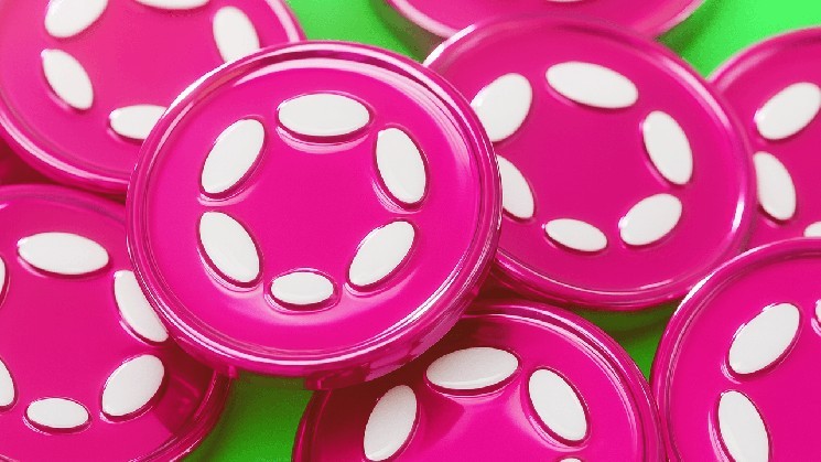 Зниження капіталізації DOT: Тенденції та критика екосистеми Polkadot у 2025 році