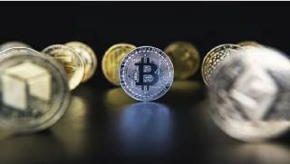 Криптовалютний ринок знову зростає: Bitcoin і Ethereum лідирують з рекордними надходженнями!