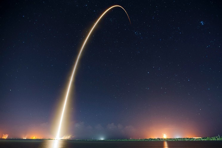 Bitmine зростає на 3000% після стратегії ETH Treasury, але падіння Sharplink вказує на ризики для інвесторів