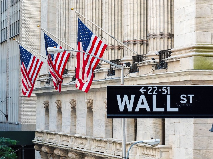 Уолл-Стрит и биткойн: как цифровой актив стал частью рынка рисковых инвестиций