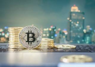 Биткойн: Прогнозы экспертов и ожидания роста во второй половине 2023 года