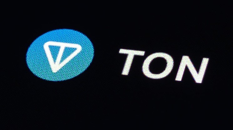 Скандал с ложным партнерством: Toncoin в поисках нового маркетолога после опровержения о Золотой визе ОАЭ