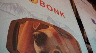 Bonk.fun домінує на ринку токенів Solana, спалюючи 50% комісій та збільшуючи попит на BONK