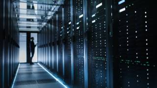 Анализ сделок и рисков Core Scientific: Брокер снизил прогноз по акциям после сделки с CoreWeave