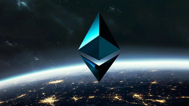 Ралли Ethereum: Фьючерсы ведут, спотовый рынок отстает