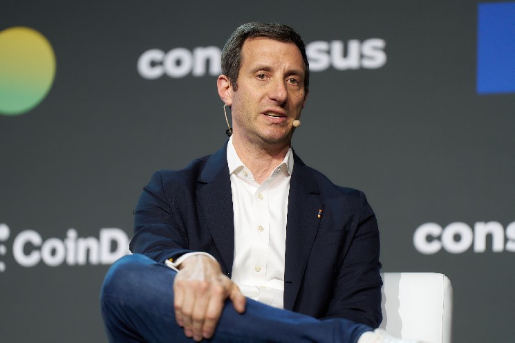 Глава ETF Grayscale Девід Лавалль залишає компанію напередодні IPO