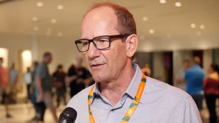 MARA Holdings планирует привлечь 850 миллионов долларов через частную продажу конвертируемых облигаций для покупки биткойнов и расширения операций.