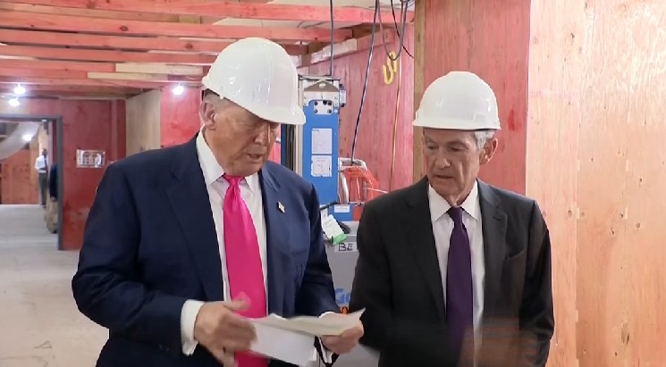 Трамп зустрічається з Пауеллом: розмови про процентні ставки та критику витрат на реконструкцію ФРС