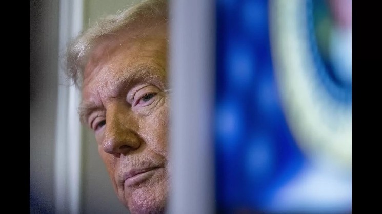 Трамп объявил о крупнейшей сделке с ЕС: $750 миллиардов на энергоресурсы и военные закупки.