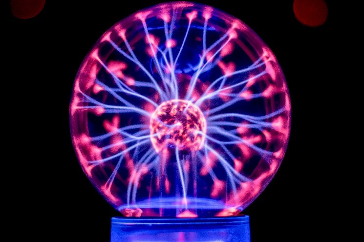 Блокчейн Plasma залучив 373 мільйони доларів у продажу токенів, перевищивши ціль на 320 мільйонів доларів та ставить рекорд серед стейблкоїнів.