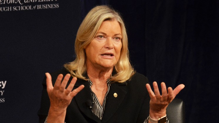 Луммис предлагает законопроект для использования криптоактивов в качестве обеспечения ипотек в США