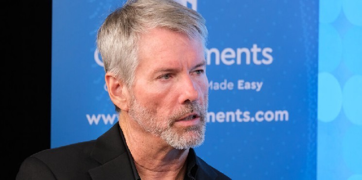 Критика стратегии MicroStrategy: обвинения в мошенничестве и искажения доходов от биткойнов