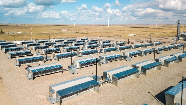 Hut 8 розширює потужності на 1,5 ГВт, акції зростають на 10% та досягають семимісячного максимуму