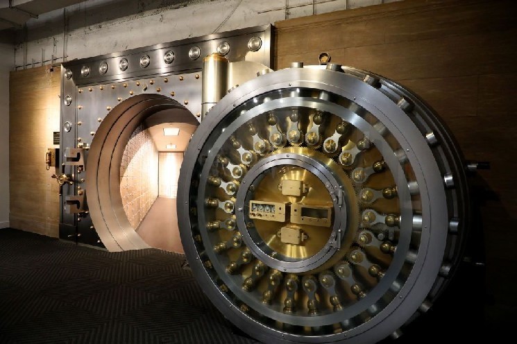 Сальвадор обновил хранение биткойна: защита от квантовых угроз или лучшие практики?