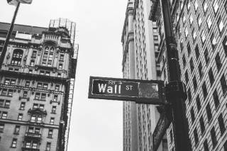 `Биткоин-ETF: как они работают и где инвестировать (Украинский)`