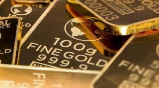 Золото и биткойн: динамика соотношения BTC-XAU и перспективы в 2025 году