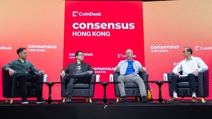 Адам Бек: JPEG спам під загрозою основної місії Біткоїна