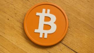 Биткойн в узком диапазоне: $111K как ключевое сопротивление и потенциальные пути к бычьему развороту