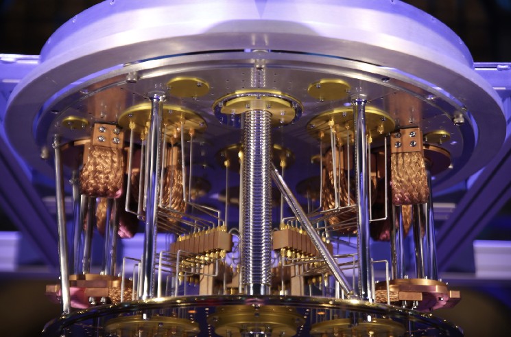 Квантові технології загрожують біткоїнам: викрадення зі старих гаманців стає реальністю?