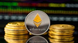 Рекордные очереди на вывод ETH: давление на продажи или новый виток стейкинга?