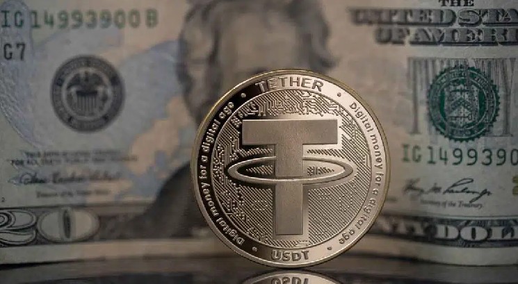 Tether може залучити $20 мільярдів: переговори SoftBank та ARK про фінансування стейблкоїна