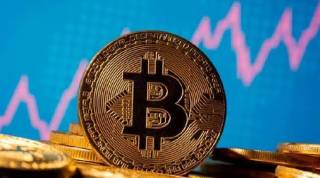 Дебати про жорсткий форк Bitcoin: чи можливе очищення блокчейну від незаконного контенту?