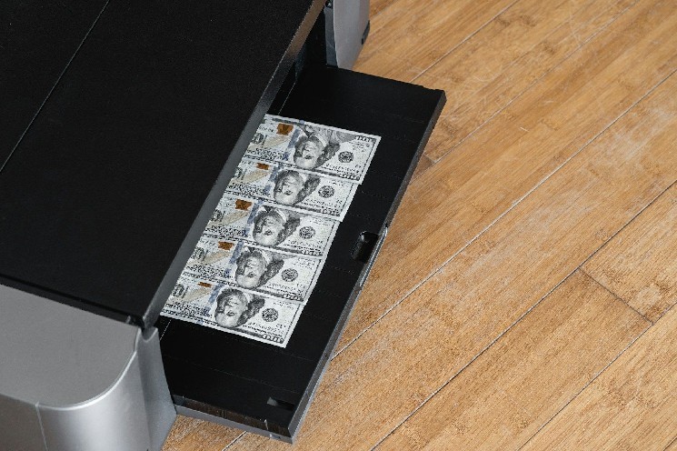 Тетгер та Сиркл зростають на фоні високих ставок, але конкуренти створюють нові можливості для доходів у світі стейблкоїнів.