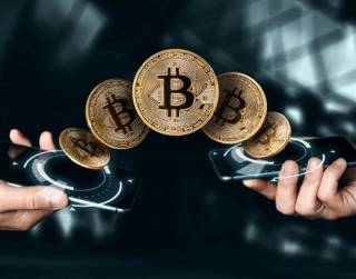Индикатор CryptoQuant подает сигнал на покупку Биткойна после падения рынка из-за угроз Трампа