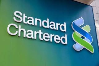 Снижение процентных ставок в США: прогнозы аналитиков Standard Chartered до 2026 года