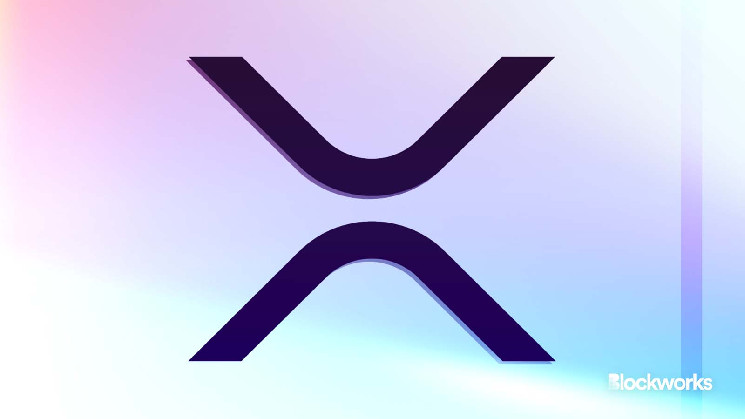 `SEC подает иск против Ripple с требованием предоставить финансовые отчеты и контакты о продаже`