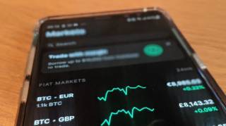 Криптовалюта на основе Solana выросла на 70% после листинга на Coinbase