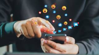 Рост токенов искусственного интеллекта: будущее socialfi.