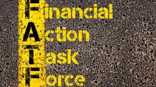 Проблеми впровадження Рекомендації FATF 16 у Південній Африці
