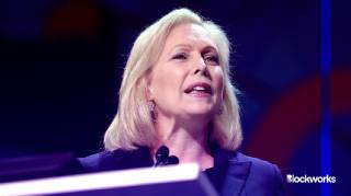 Шкандальне голосування щодо криптоактивів: резолюція 109 на розгляді Сенату.