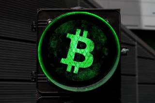 Ралі Bitcoin до $72,000: можливе скорочення позицій