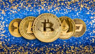 BTC поднимается до $69K, альткоины застоились на фоне неопределенности с ETF